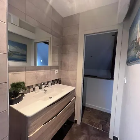 Casa vacanze Les Maisons D'augustine, Demeure De Charme De La Cour Ste Catherine Honfleur