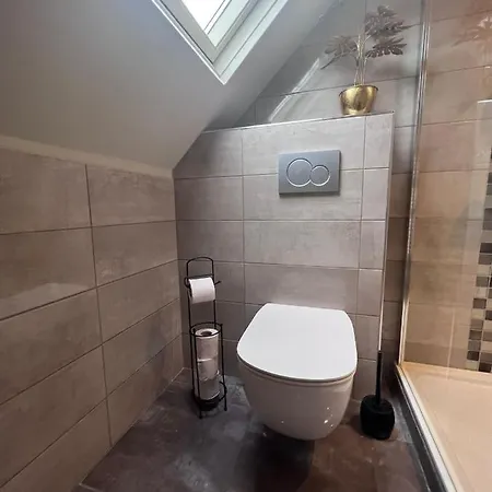 Casa vacanze Les Maisons D'augustine, Demeure De Charme De La Cour Ste Catherine Honfleur