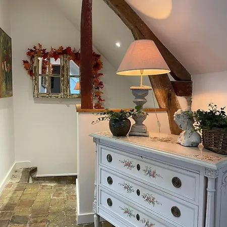 Casa vacanze Les Maisons D'augustine, Demeure De Charme De La Cour Ste Catherine *