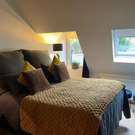 Les Maisons D'augustine, Demeure De Charme De La Cour Ste Catherine Casa vacanze