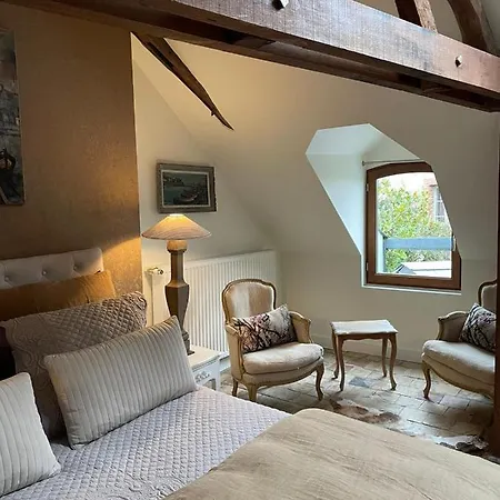 Les Maisons D'augustine, Demeure De Charme De La Cour Ste Catherine *