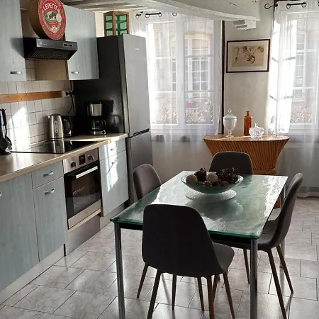 Les Maisons D'augustine, Demeure De Charme De La Cour Ste Catherine Casa vacanze Honfleur