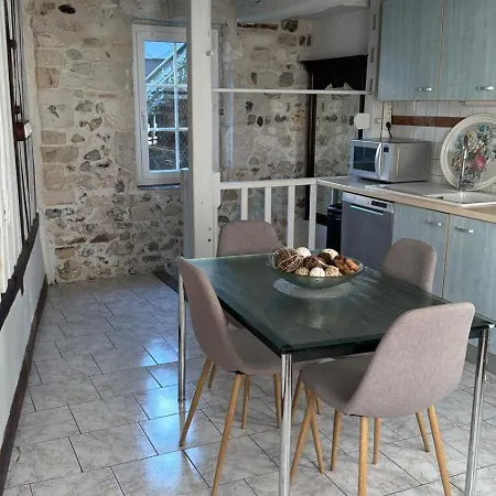 Les Maisons D'augustine, Demeure De Charme De La Cour Ste Catherine Casa vacanze