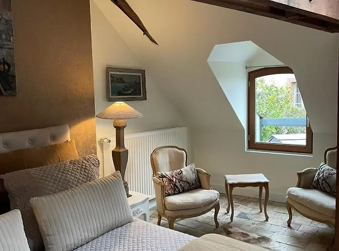 Les Maisons D'augustine, Demeure De Charme De La Cour Ste Catherine *