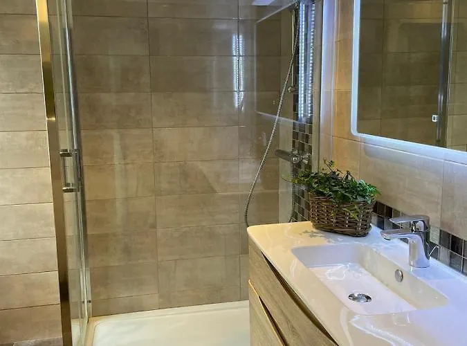 Будинок відпочинку Les Maisons D'augustine, Demeure De Charme De La Cour Ste Catherine Онфлер