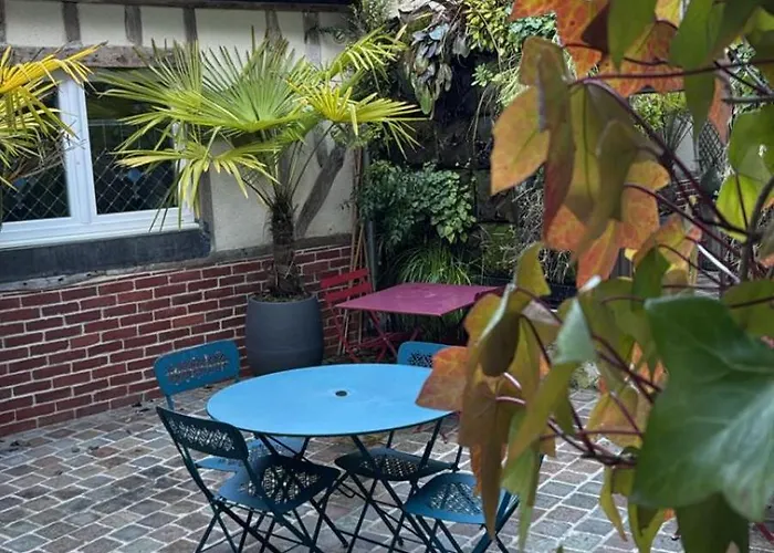 Les Maisons D'augustine, Demeure De Charme De La Cour Ste Catherine Будинок відпочинку *