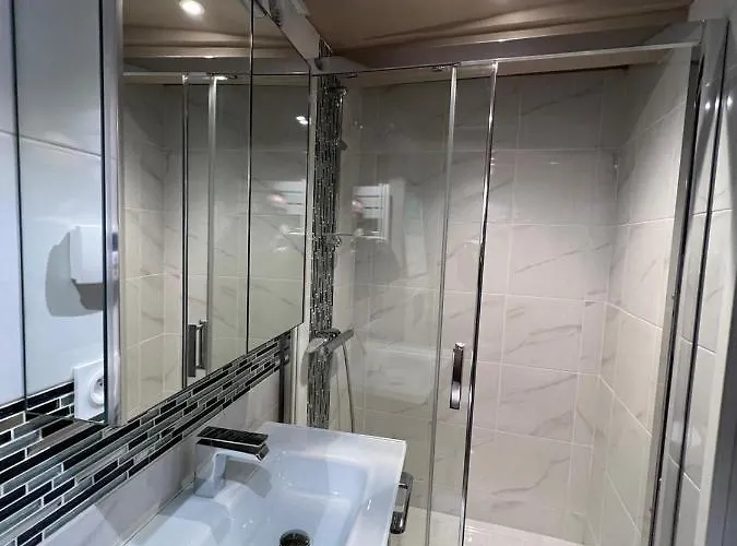 Les Maisons D'augustine, Demeure De Charme De La Cour Ste Catherine Дом отдыха Онфлёр