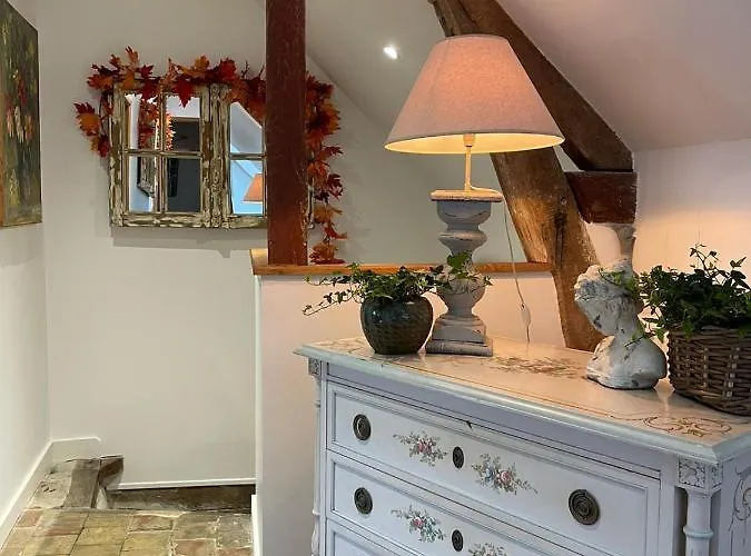 בית נופש Les Maisons D'augustine, Demeure De Charme De La Cour Ste Catherine *