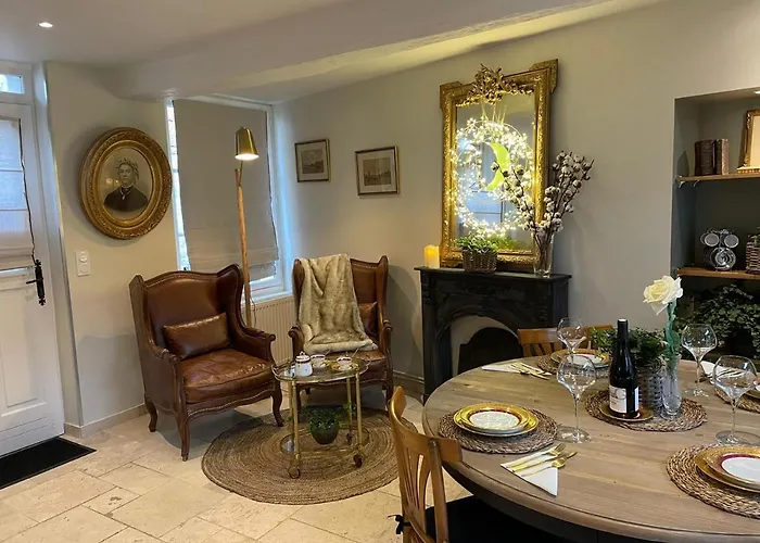 Les Maisons D'augustine, Demeure De Charme De La Cour Ste Catherine Дом отдыха Онфлёр