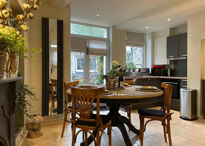 Дом отдыха Les Maisons D'augustine, Demeure De Charme De La Cour Ste Catherine Онфлёр