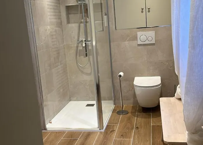 Les Maisons D'augustine, Demeure De Charme De La Cour Ste Catherine Дом отдыха